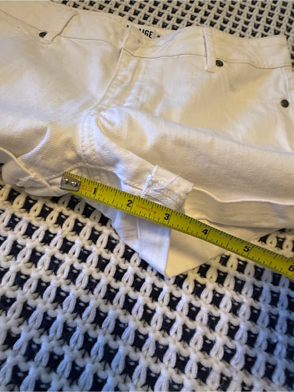 EUC - PAIGE White Denim Cuffed Shorts size 27 - Picture 7 of 10